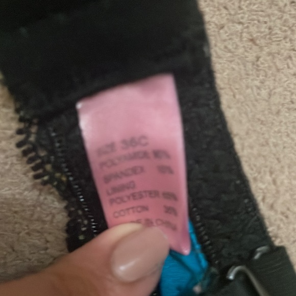 teal and black bra, 36C size - Picture 3 of 3